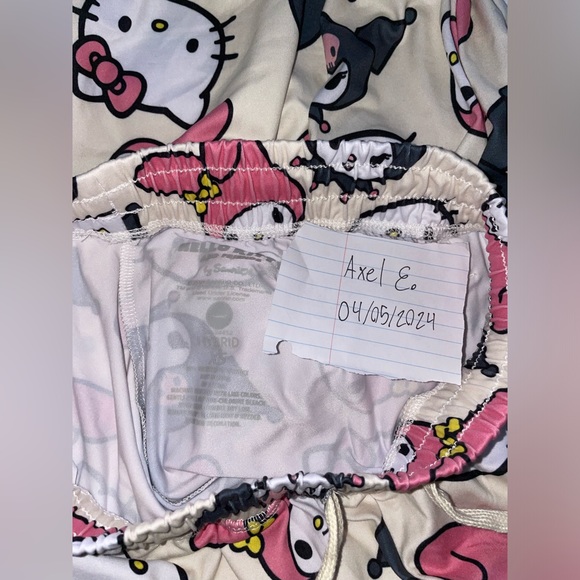 CCO XS Hello Kitty and Friends Sanrio Soft Womens Pajama Pants BNWT HTF - Picture 4 of 4